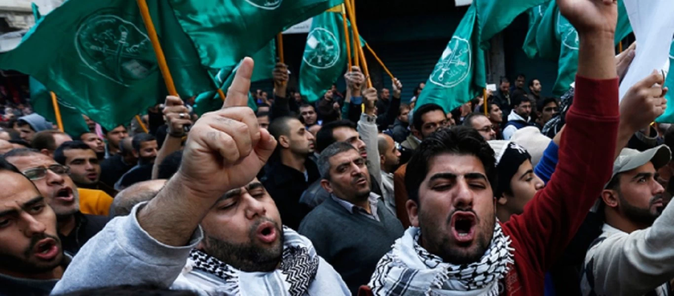 Συνεχίζεται η ανάπτυξη αιγυπτιακών στρατιωτικών δυνάμεων στα σύνορα με Λιβύη: Ο εφιάλτης της Μουσουλμανικής Αδελφότητας